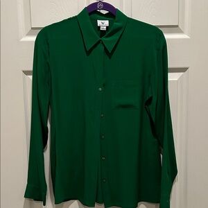 EUC Worthington Women’s Emerald Silk Blouse